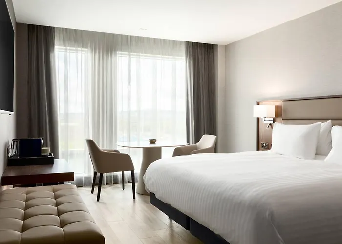 Ac Hotel By Marriott Belfast