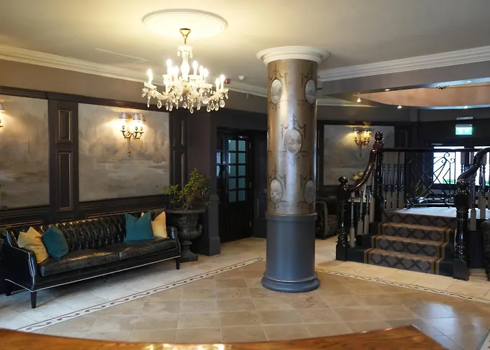Benedicts Hotel